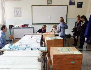 Exit Polls: Τι δείχνουν τα μέχρι τώρα στοιχεία